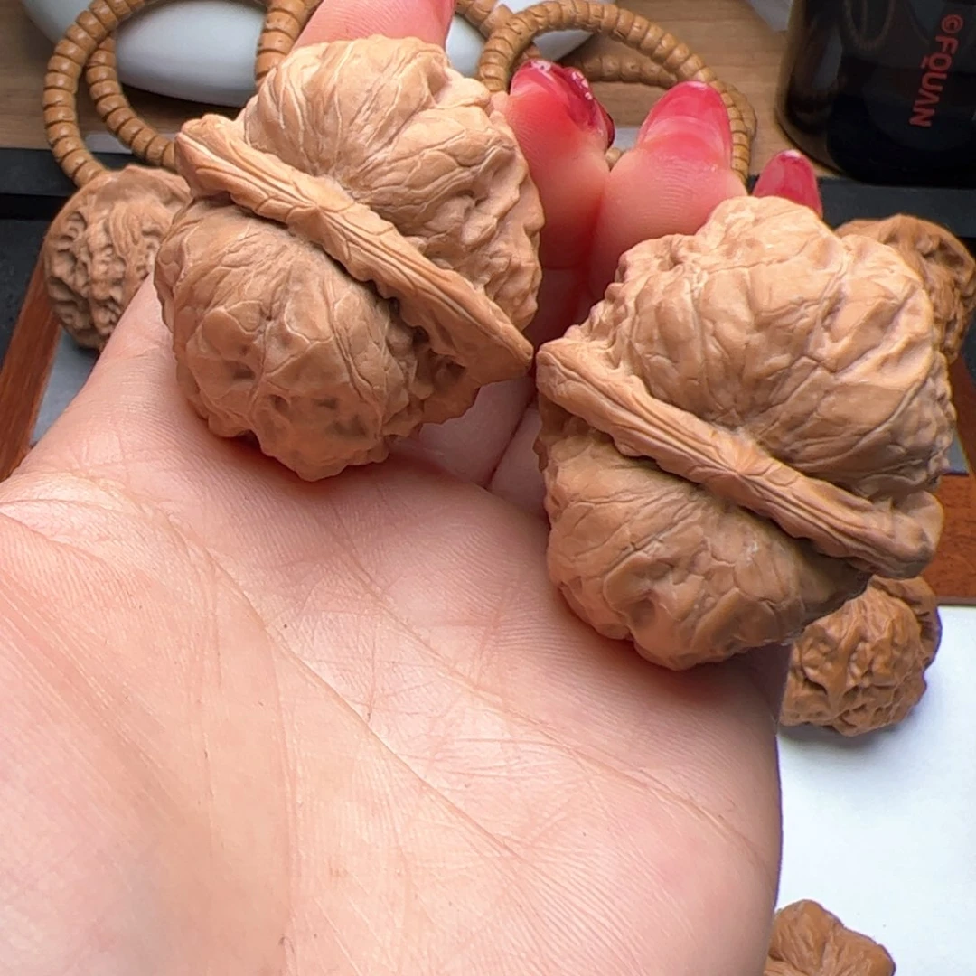 文玩核桃把件可*?蛤蟆37