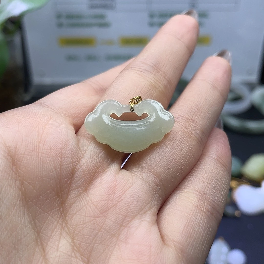 南红玛瑙18K金镶嵌颈饰