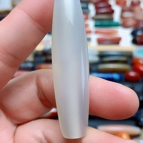 玛瑙/玉髓颈饰合金