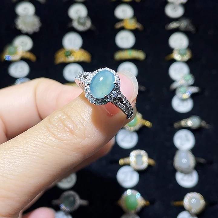 翡翠未镶嵌戒指戒指