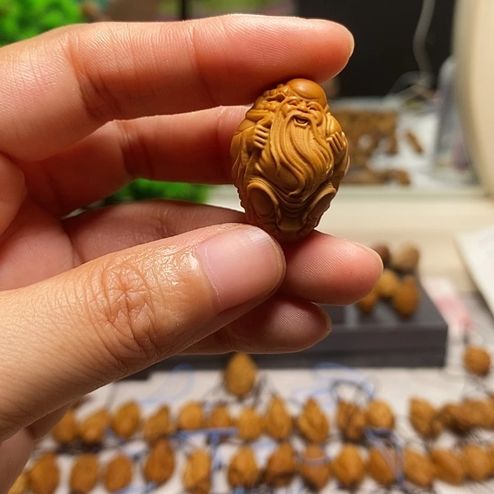 橄榄核吊坠橄榄核雕