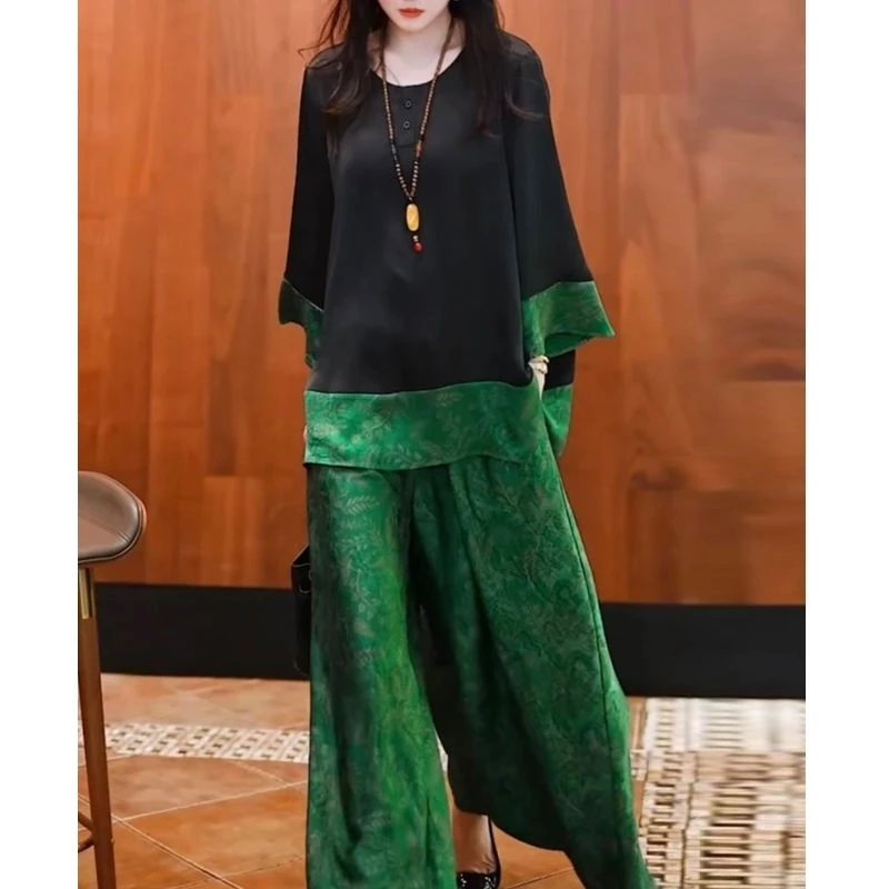 国风设计感中年妈妈高档阔版缎面上衣裤子两件套大码遮肉宽松套装