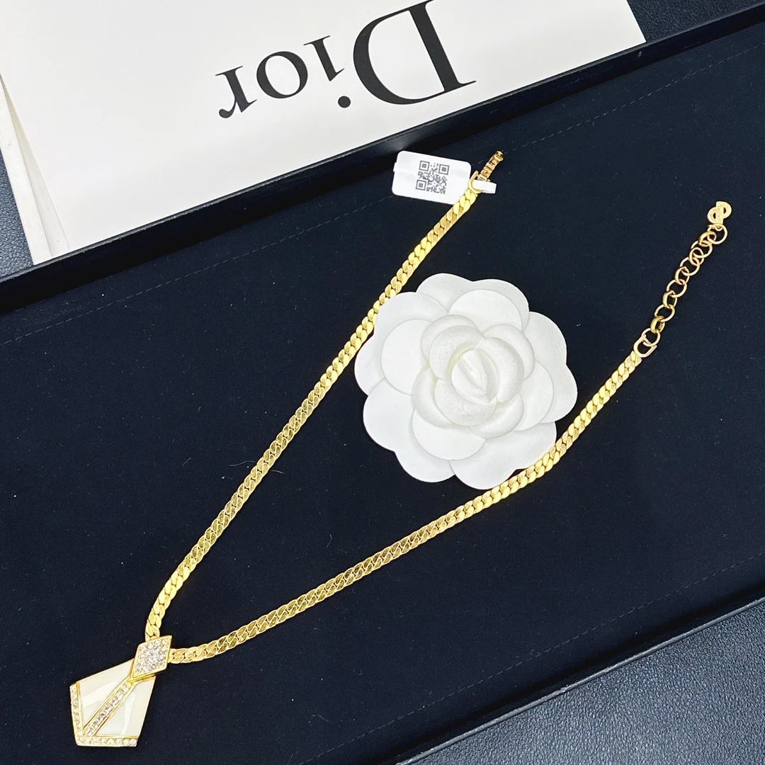 95新 DIOR/迪奥 柚礼中古/迪奥白珐琅项链LF504043