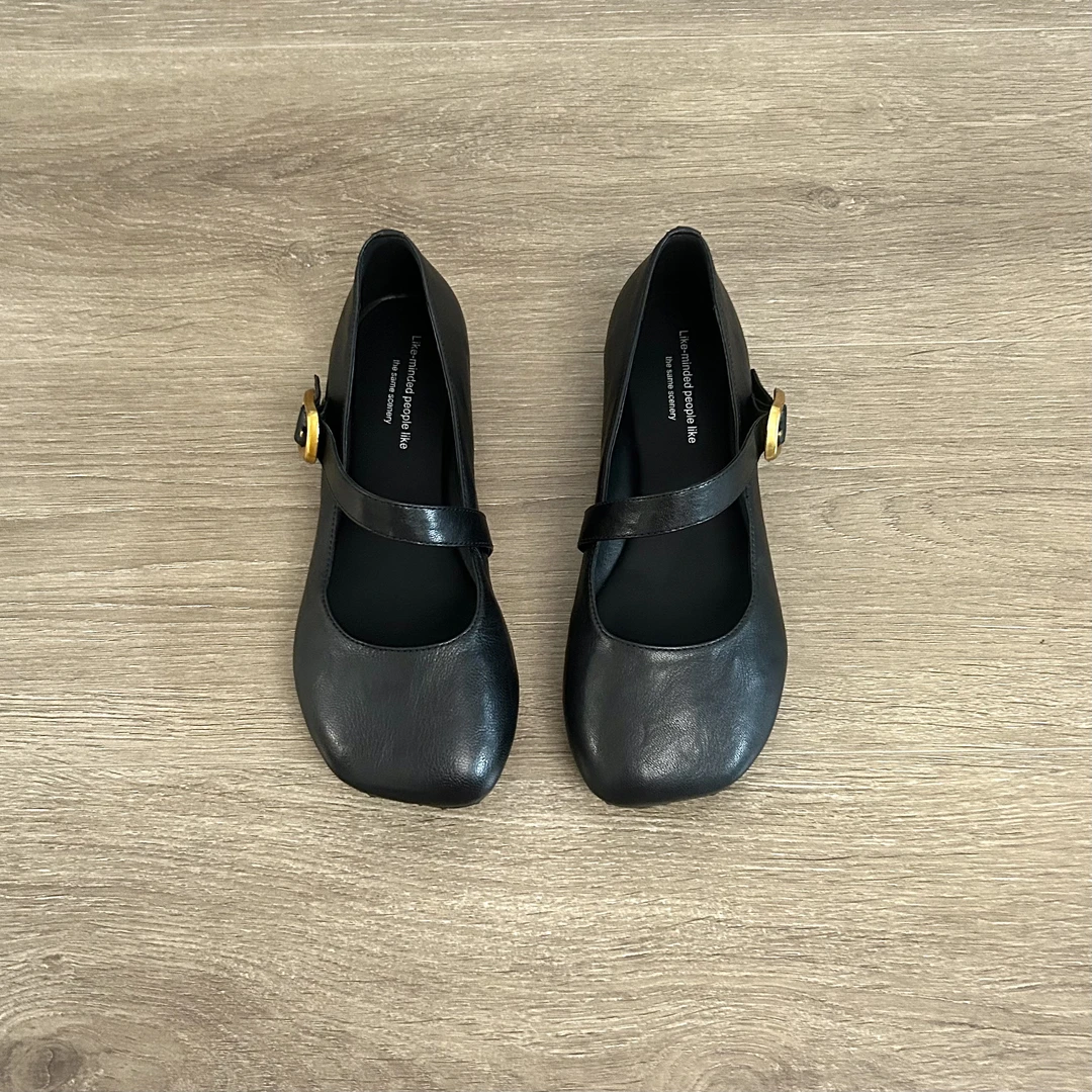 Dannyfrey法式复古头层羊皮女通勤百搭一字扣带低跟舒适单鞋1CM