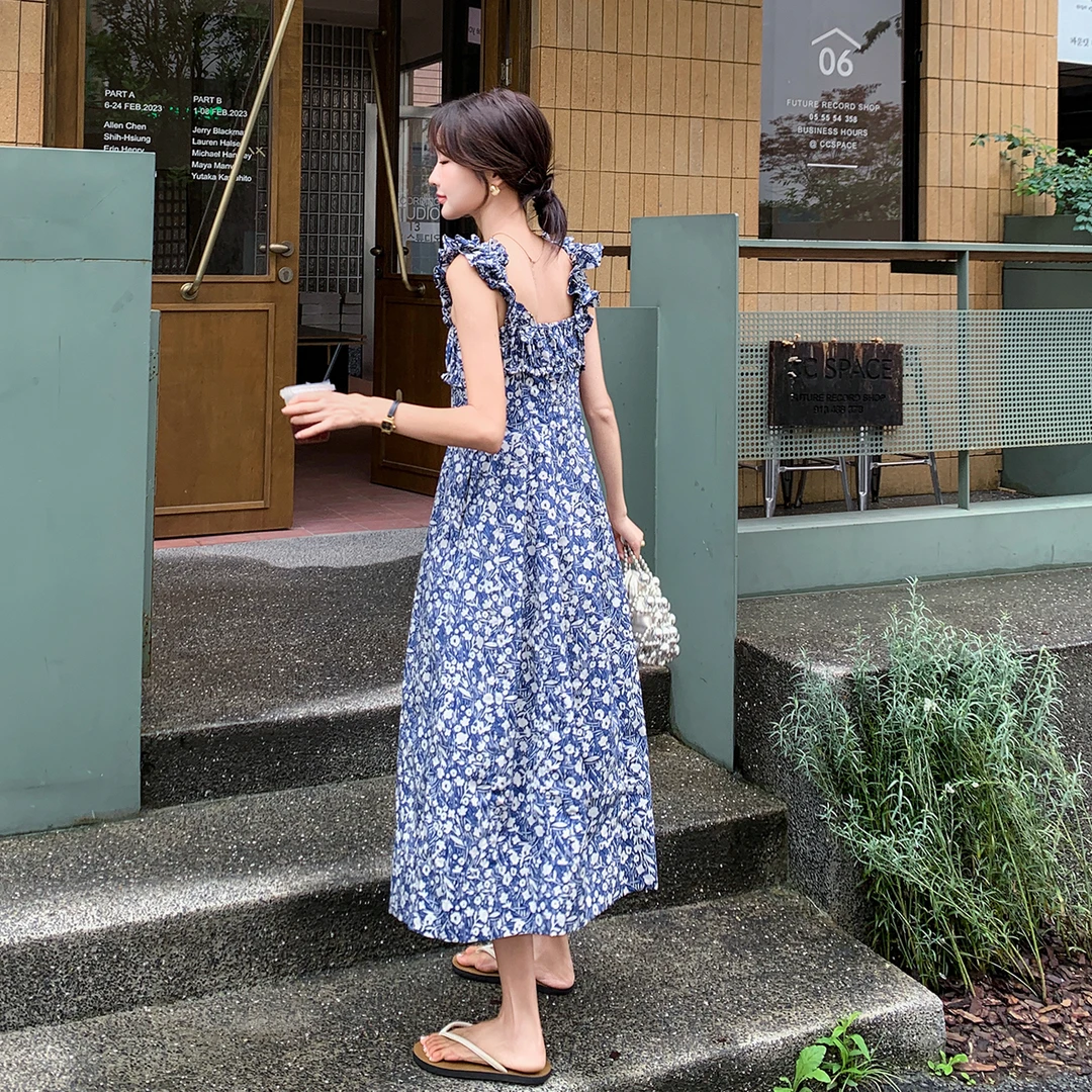 法式浪漫碎花无袖连衣裙女2025年夏季新款收腰显瘦气质减龄吊带裙