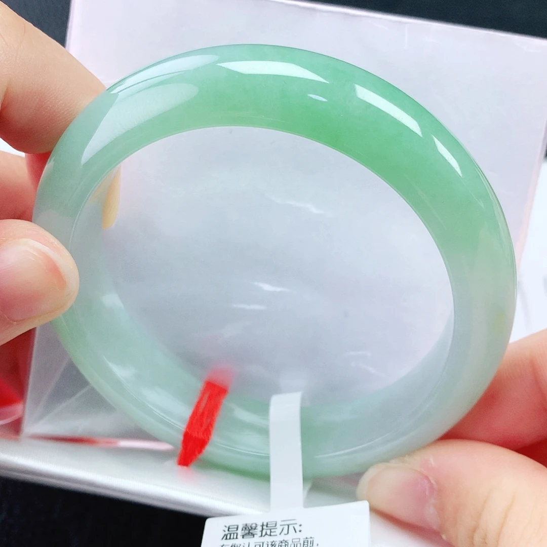 未镶嵌手镯翡翠57圈