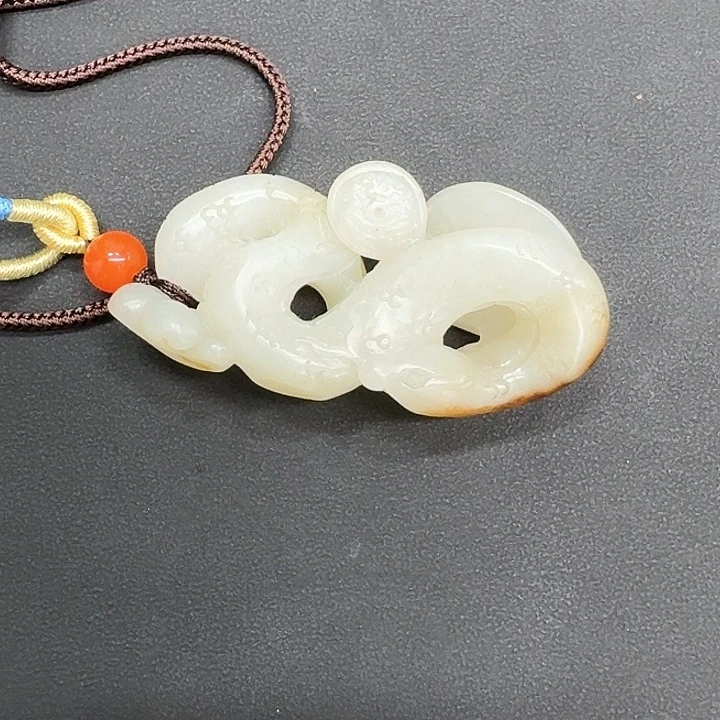 和田玉颈饰未镶嵌身**泰421-和田玉秋梨皮蛇挂饰