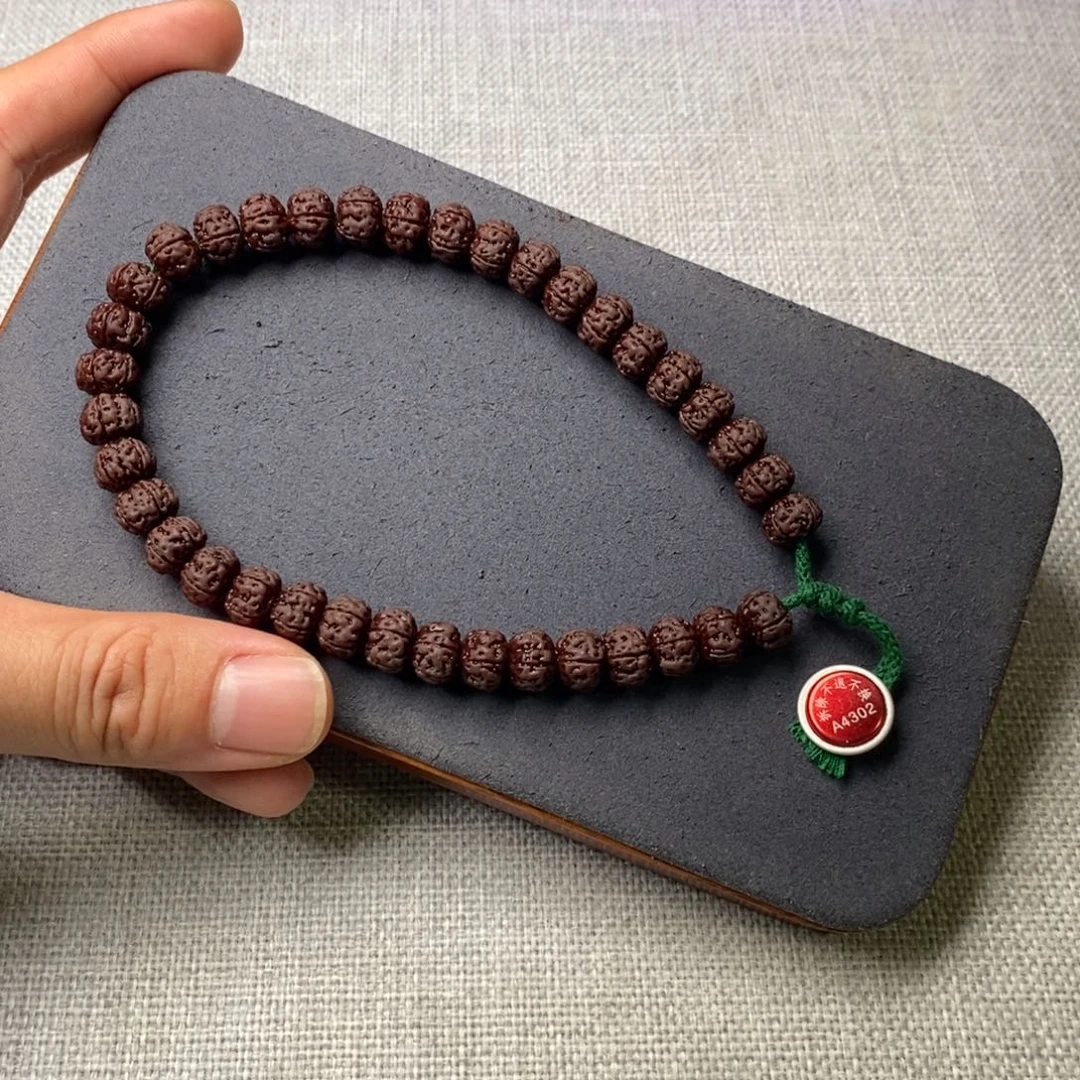 一***民金刚菩提吊坠老树