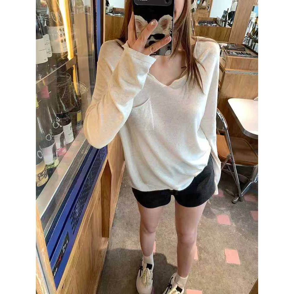 简约纯色松弛感v领长袖薄款T恤宽松口袋外穿长袖女上衣