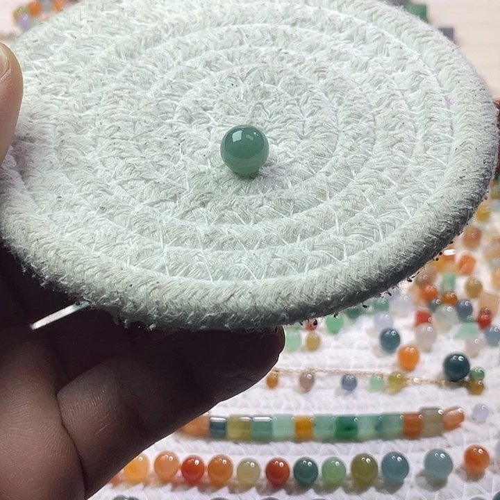 翡翠散珠未镶嵌定制翡翠卡10