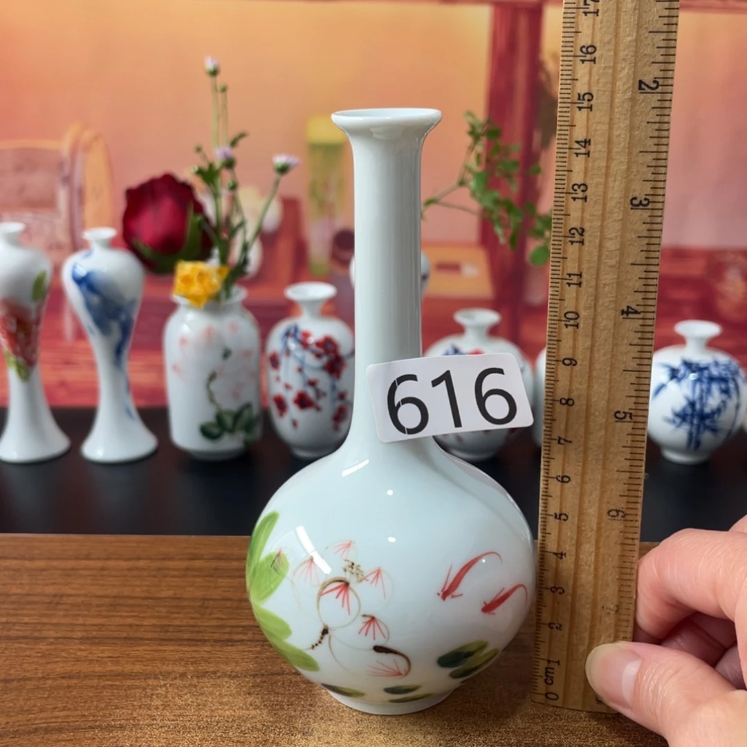 景德镇小花瓶等着你