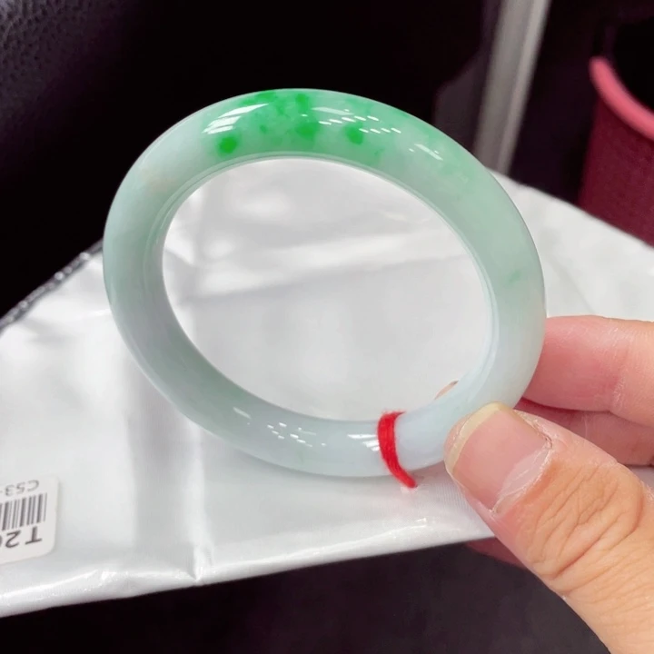 未镶嵌手镯翡翠翡翠