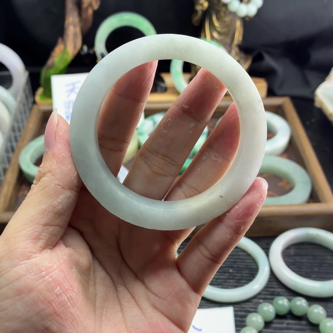 定制翡翠未镶嵌翡翠A货毛胚手镯定制