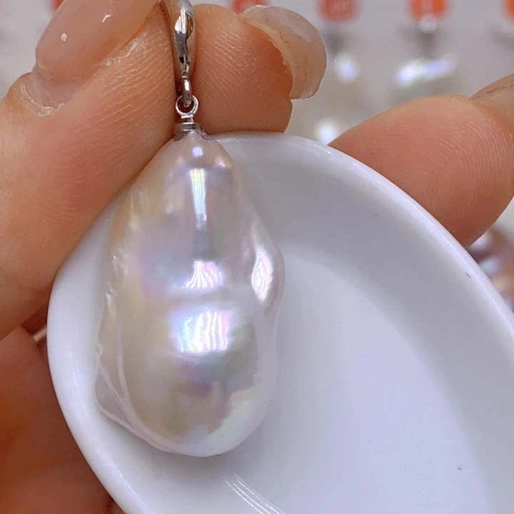 未镶嵌颈饰淡水珍珠