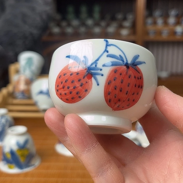 手工制作陶瓷器皿