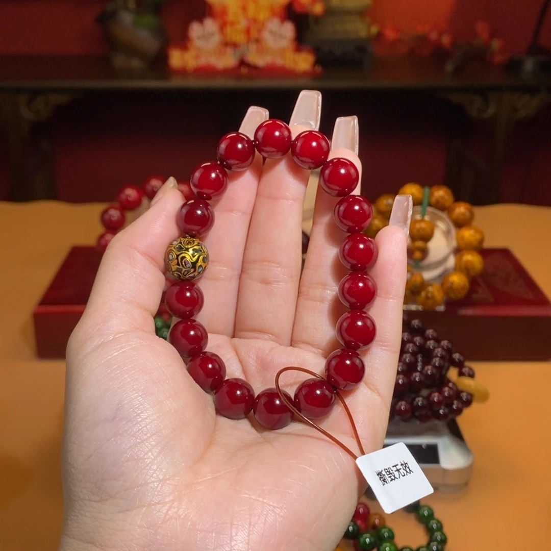 贝壳杉帝王血龙木1.0天花板