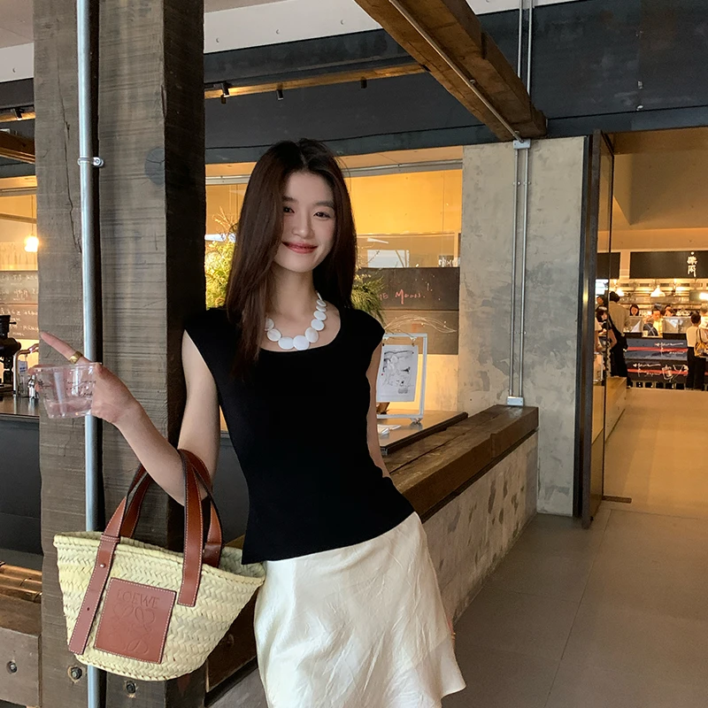 【丹宁假日】RARE ZZ经典优雅U领显瘦氛围感针织月亮袖上衣