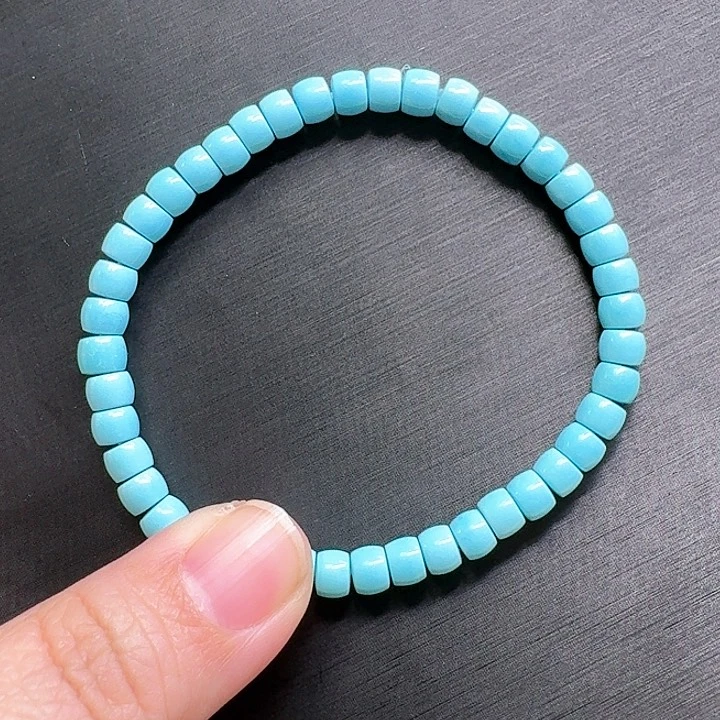 绿松石颈饰未镶嵌