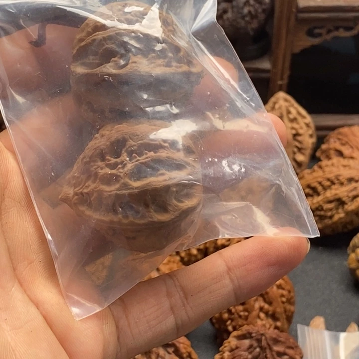 文玩核桃吊坠明*阴皮50