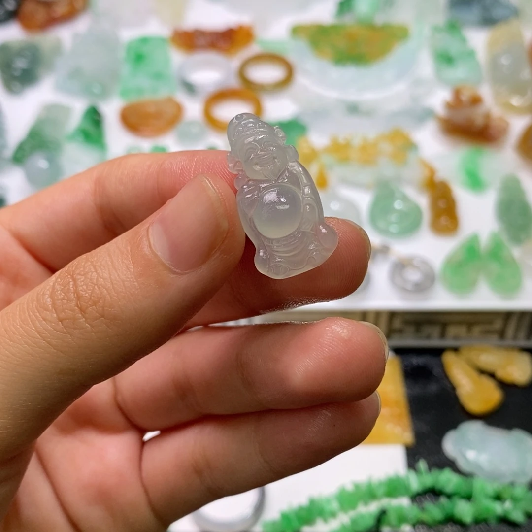 定制翡翠未镶嵌吊坠