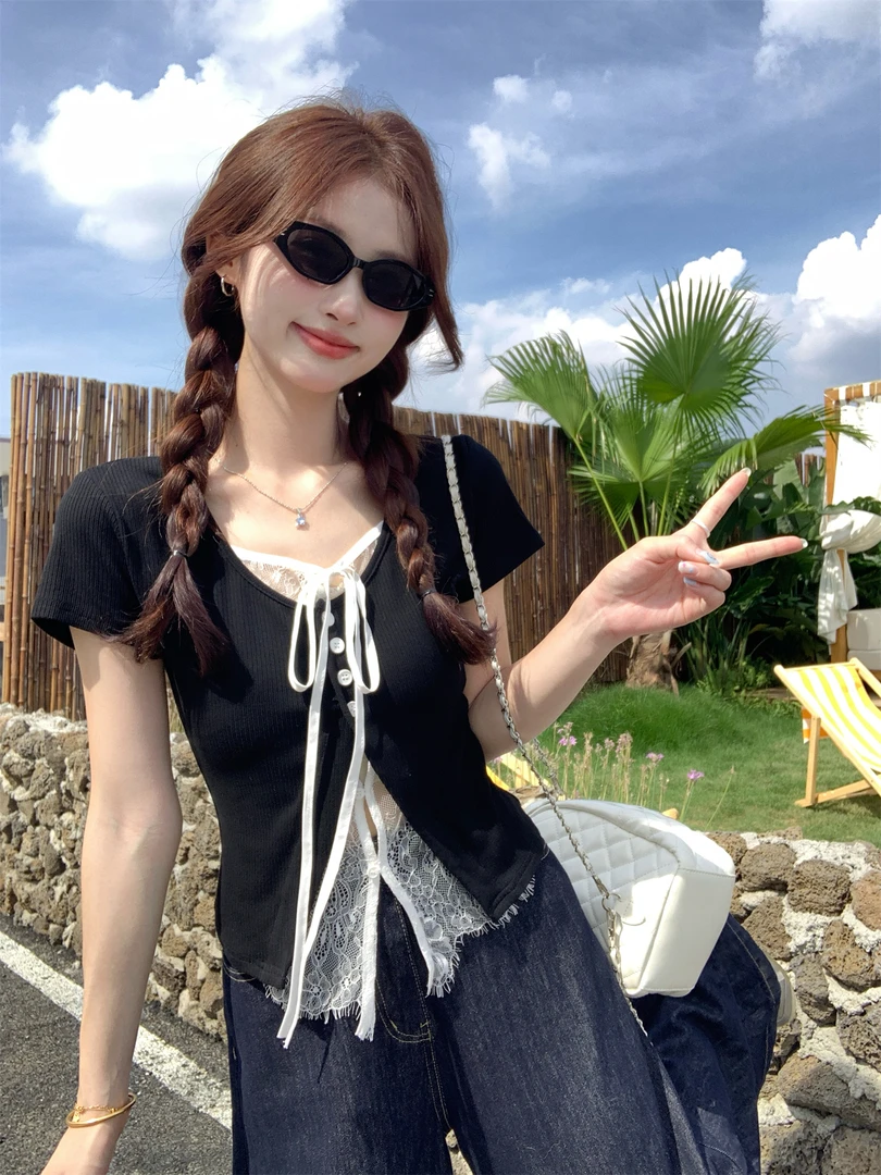 韩系蕾丝拼接针织短袖t恤女夏季辣妹风修身显瘦设计感假两件上衣