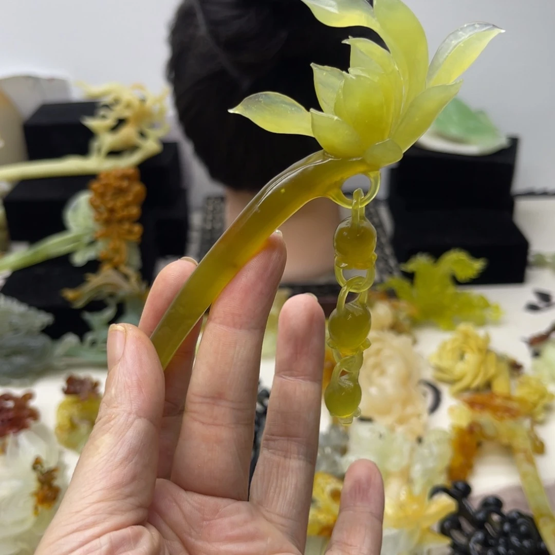 【闪购商品】蛇纹石玉未镶嵌发饰啾*、