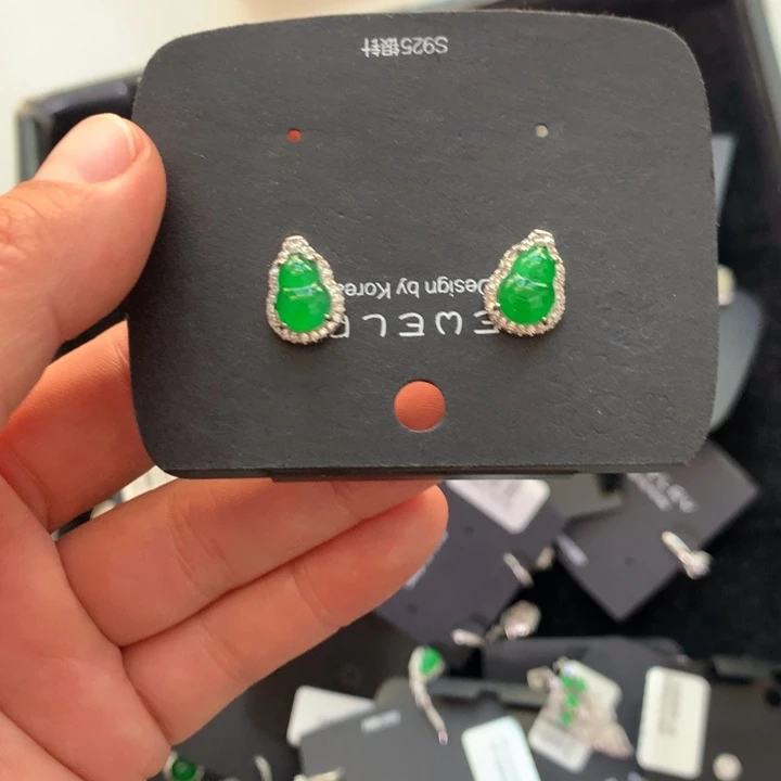 【闪购商品】颈饰银S925镶嵌翡翠天然翡翠