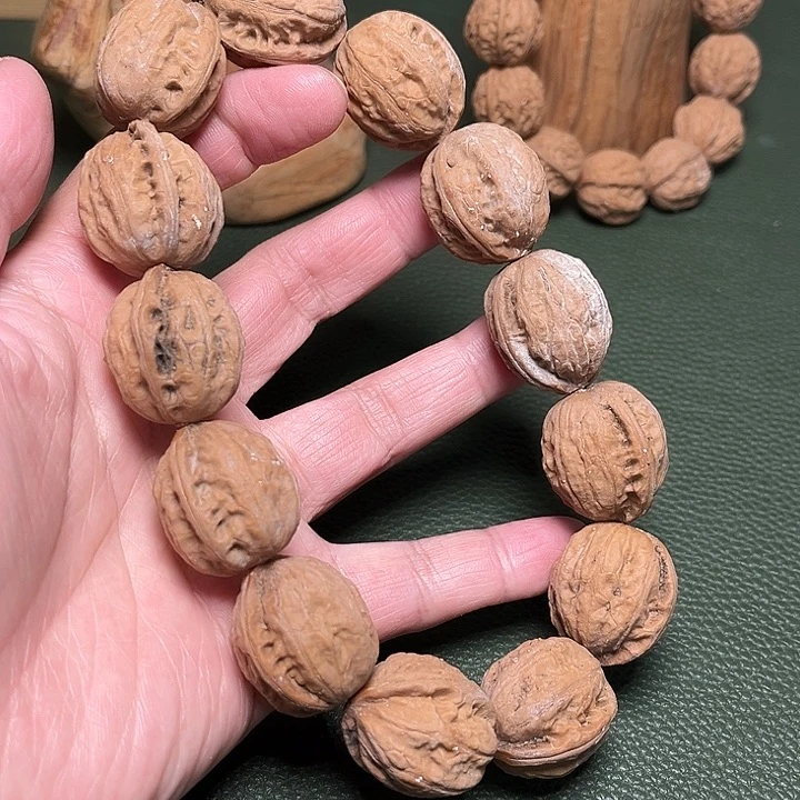 吊坠文玩核桃精品秋子手串