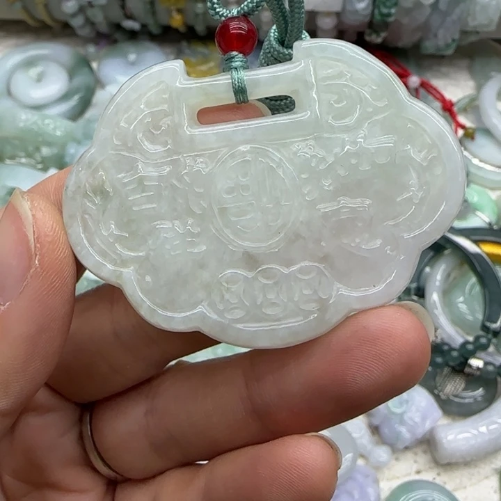 翡翠未镶嵌手链福锁