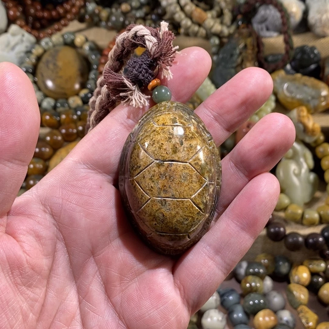 岫岩河磨玉（透闪石质玉）未镶嵌挂件