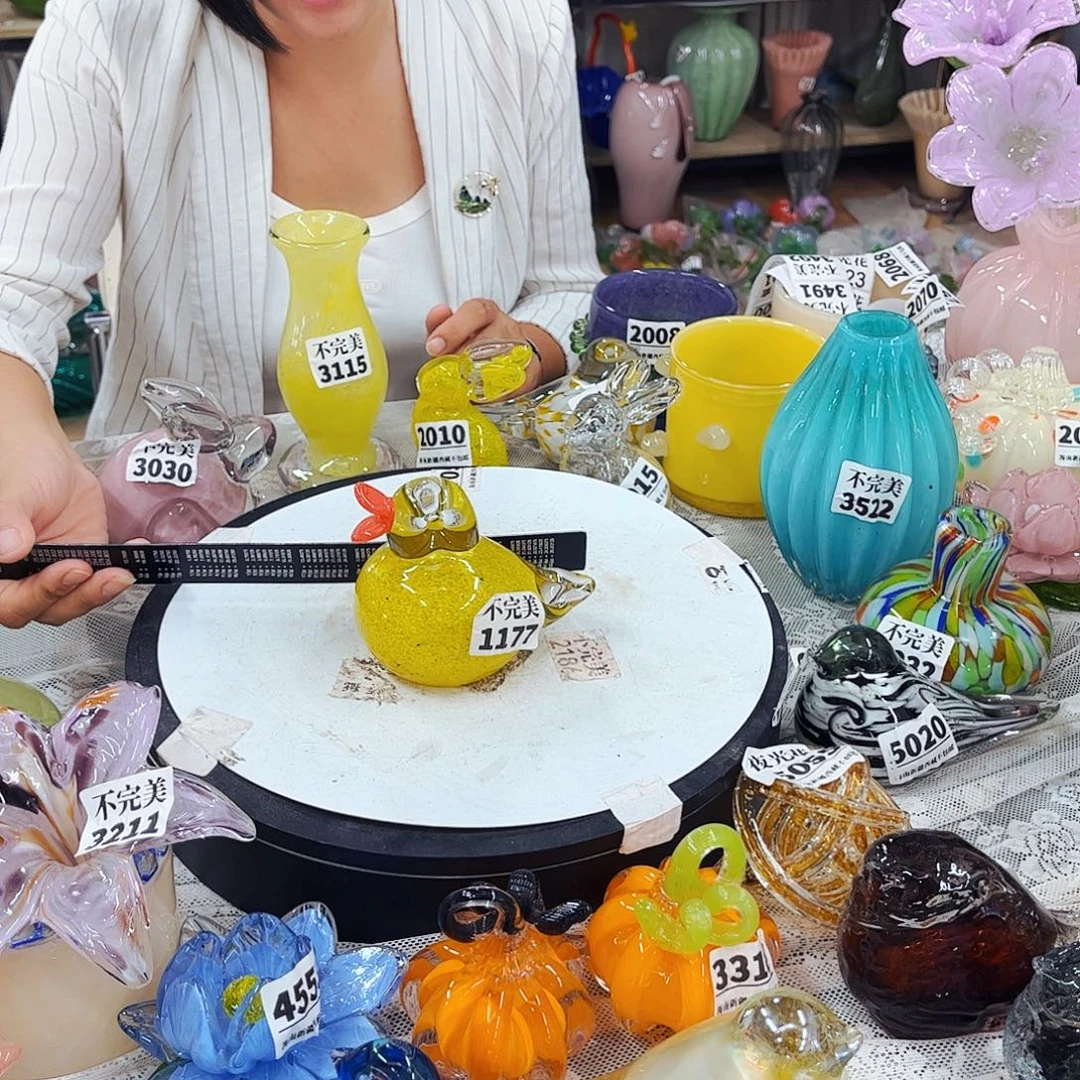 1177 家悦琉璃工艺品不完美