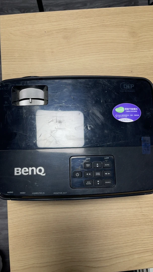 9新 Benq/明基 9新 二手 明基投影仪 运费自理