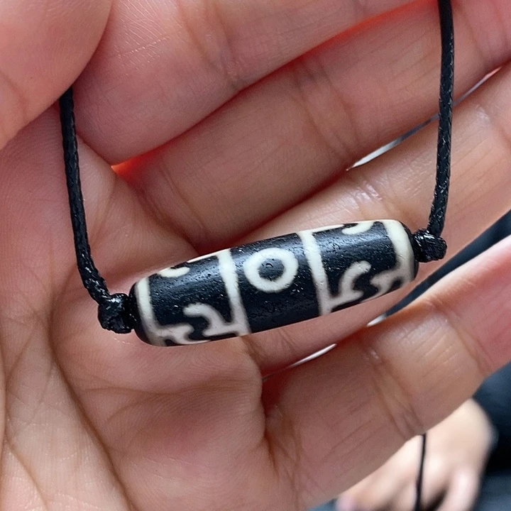 玛瑙/玉髓颈饰合金