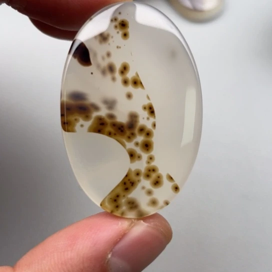 玛瑙/玉髓颈饰未镶嵌老*