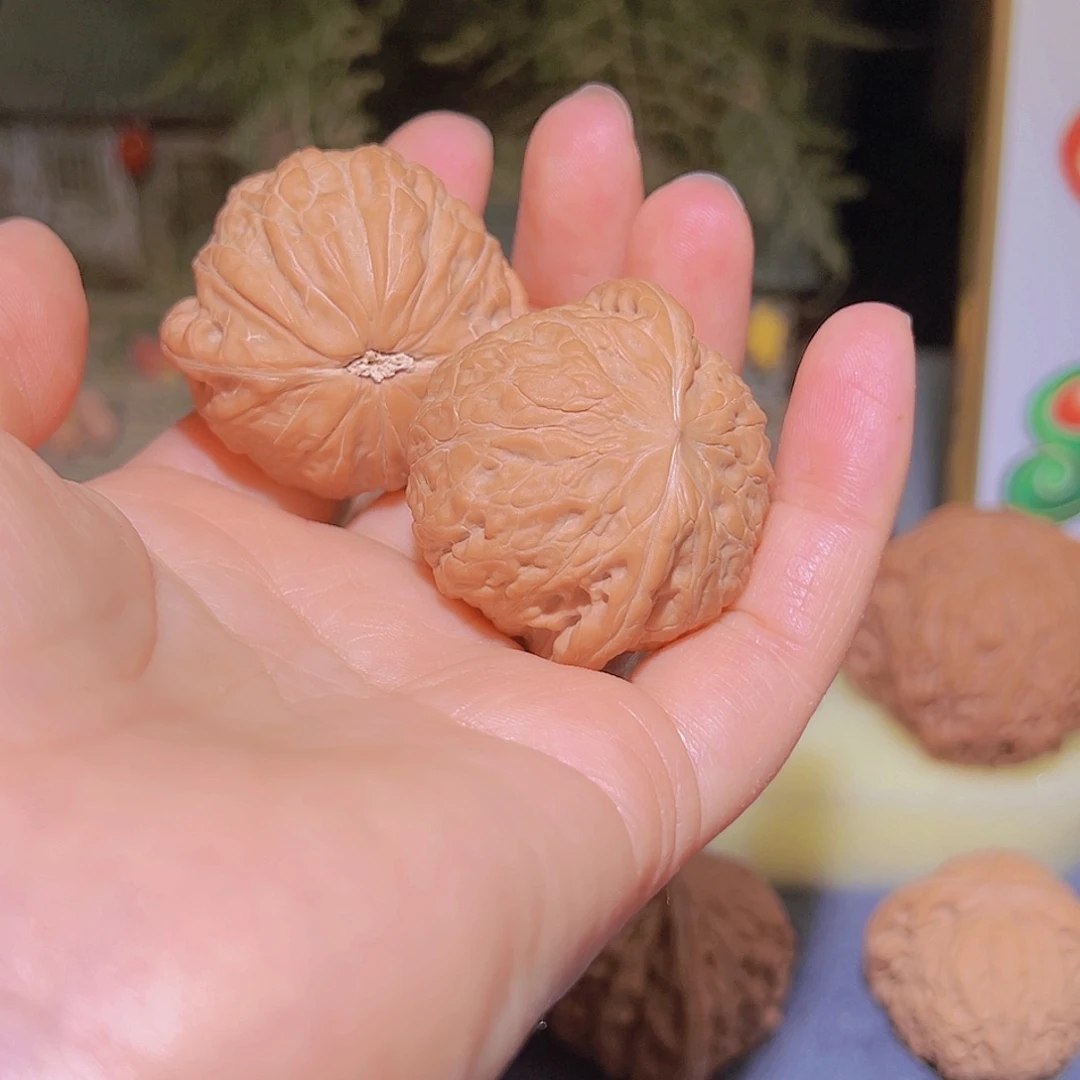 文玩核桃吊坠F**?铁锤