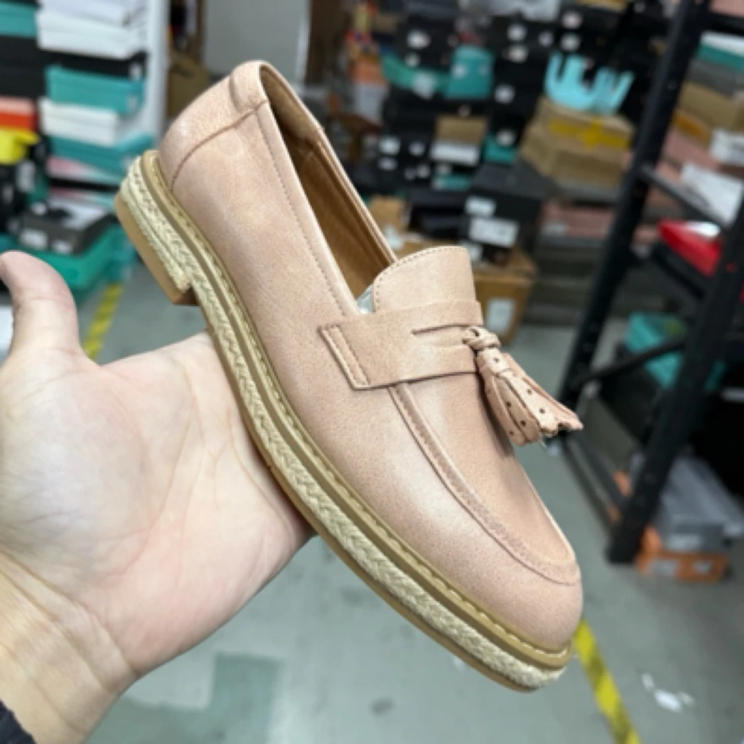 27382吊穗麻绳底女乐福鞋英伦风平底单鞋粗跟小皮鞋