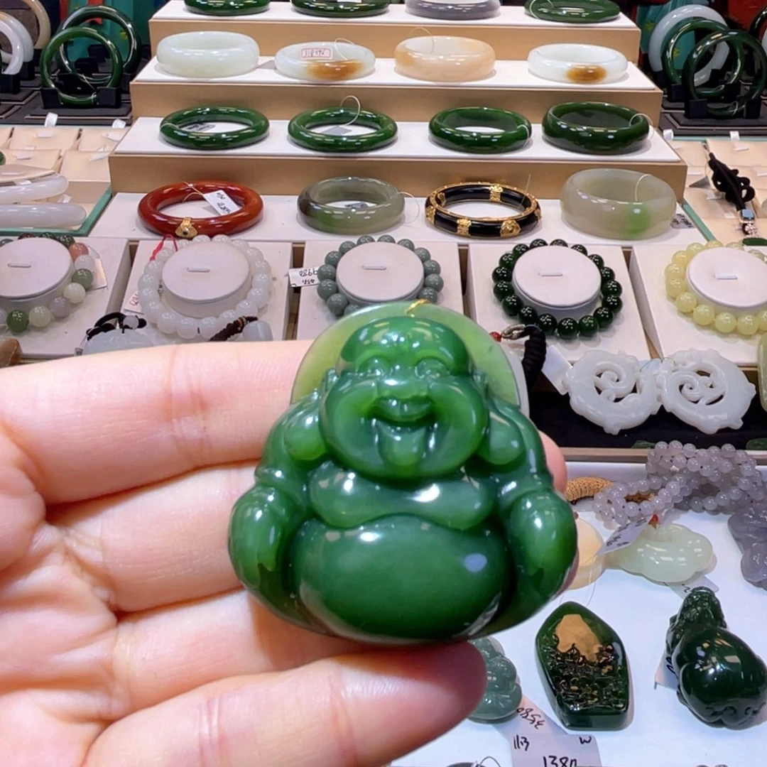 和田玉未镶嵌颈饰收藏级碧玉佛公