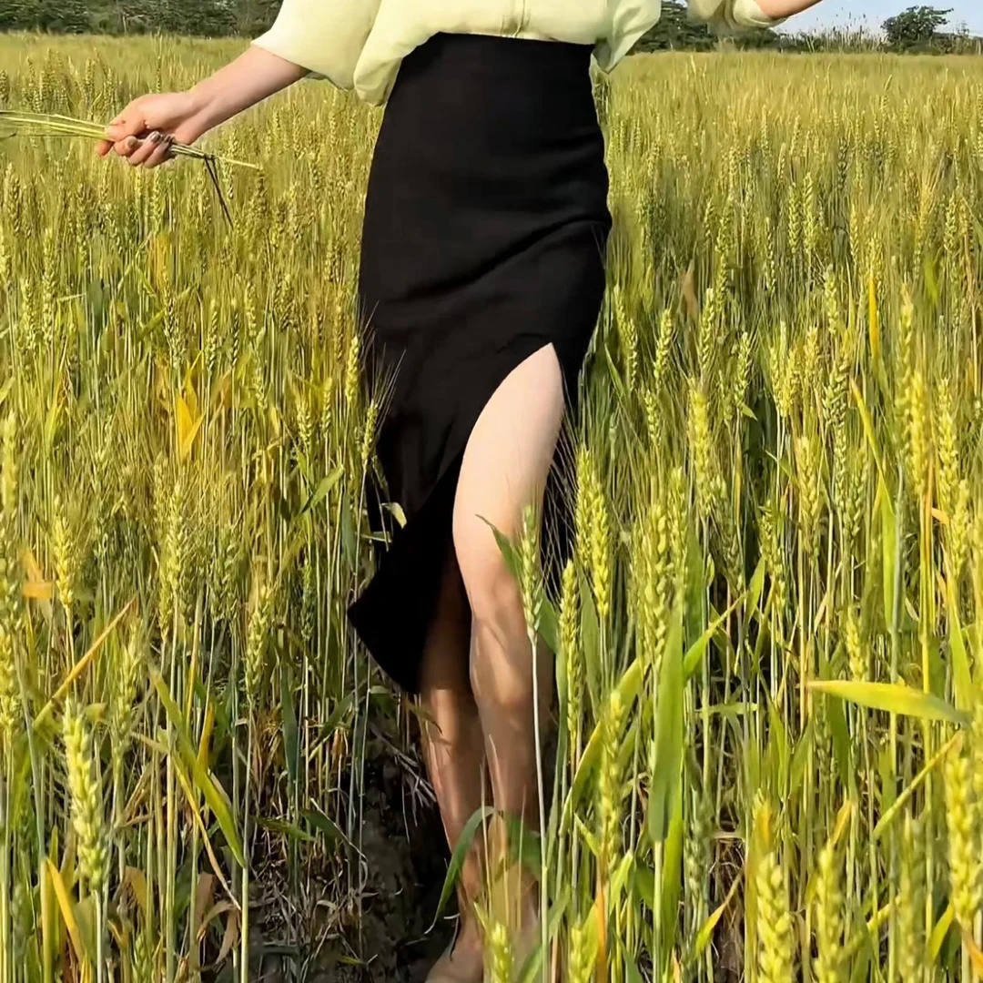 a字型气质半裙一步裙薄款时尚前侧法式小黑裙包臀裙半身裙