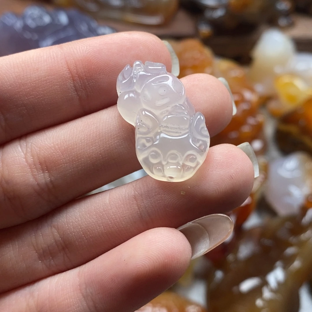 玛瑙/玉髓未镶嵌颈饰