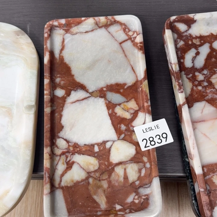 L。 2839。  福利。