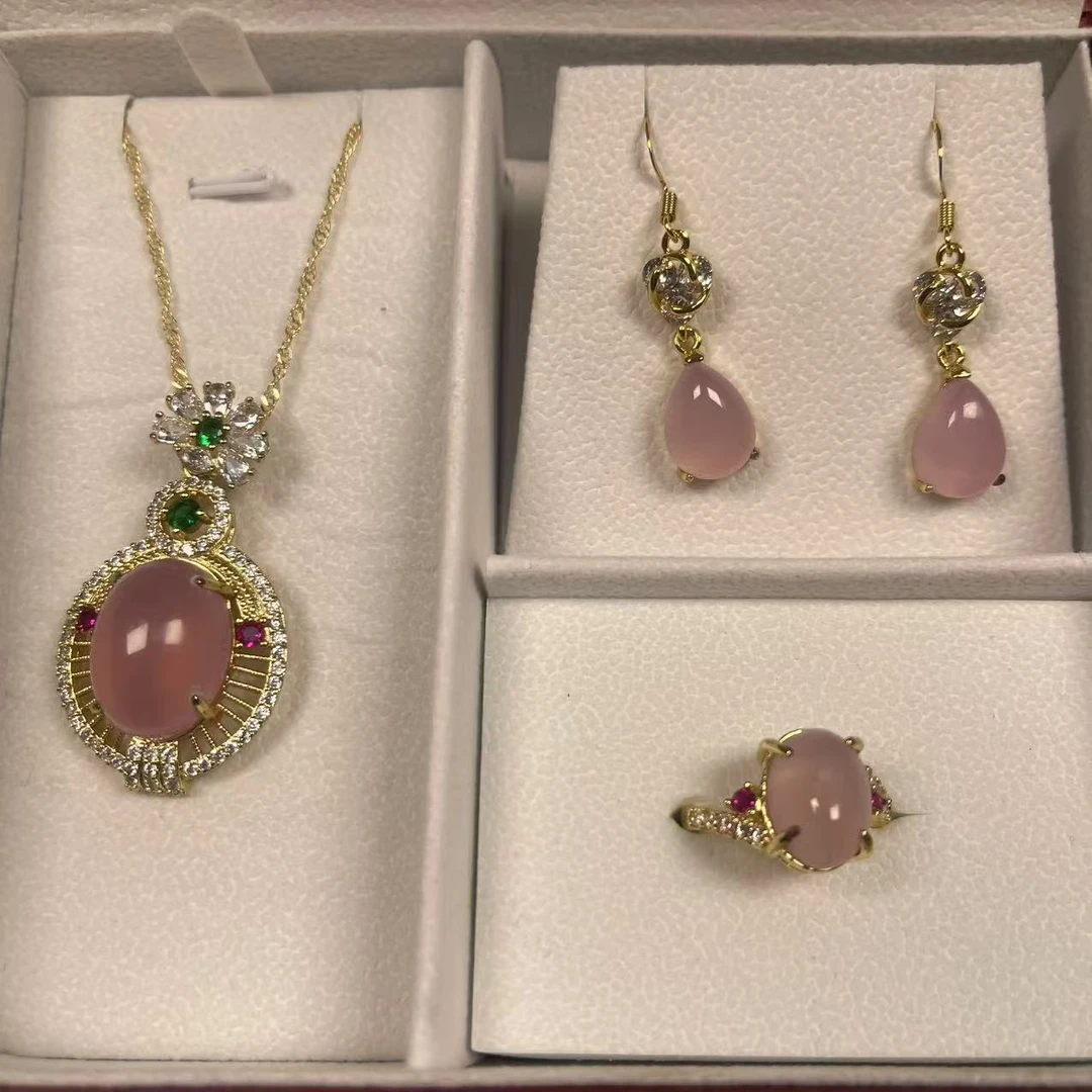 【国泰】高端玛瑙玉髓粉色吊坠三件套