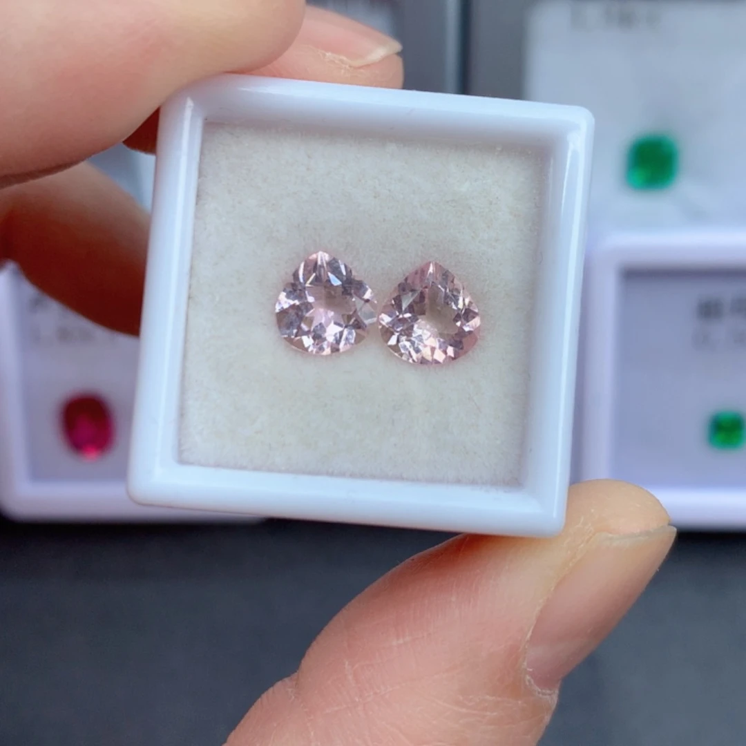 未镶嵌2.08克拉裸石红色碧玺