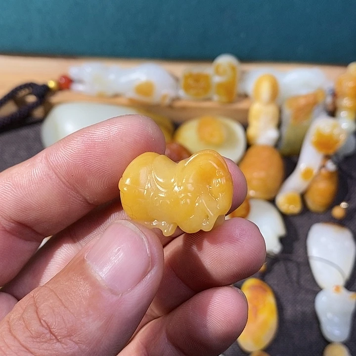【闪购商品】和田玉挂件未镶嵌好***缘