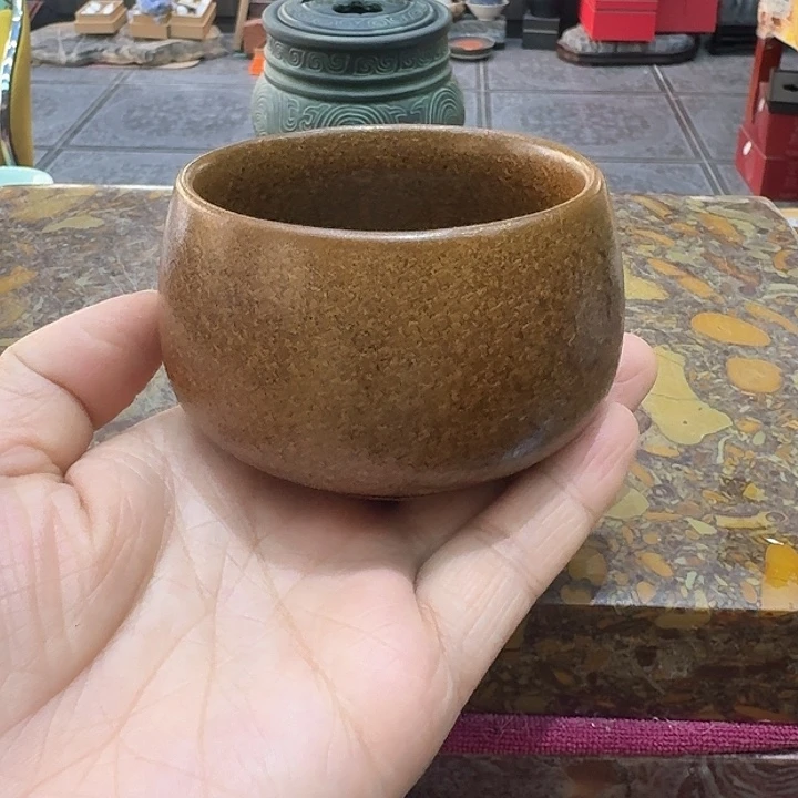 麦浪杯一个，瓷。。。。品茗