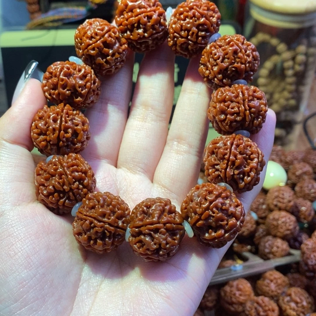 金刚菩提吊坠226原生态玉华