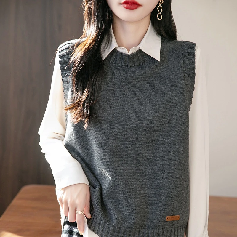 棉线圆领宽松直筒针织女款马甲毛衣