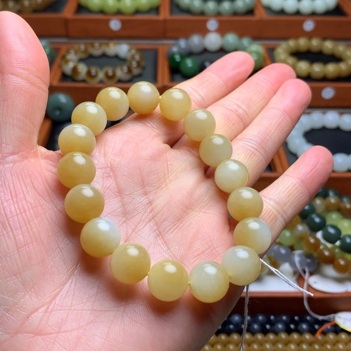 和田玉手串未镶嵌