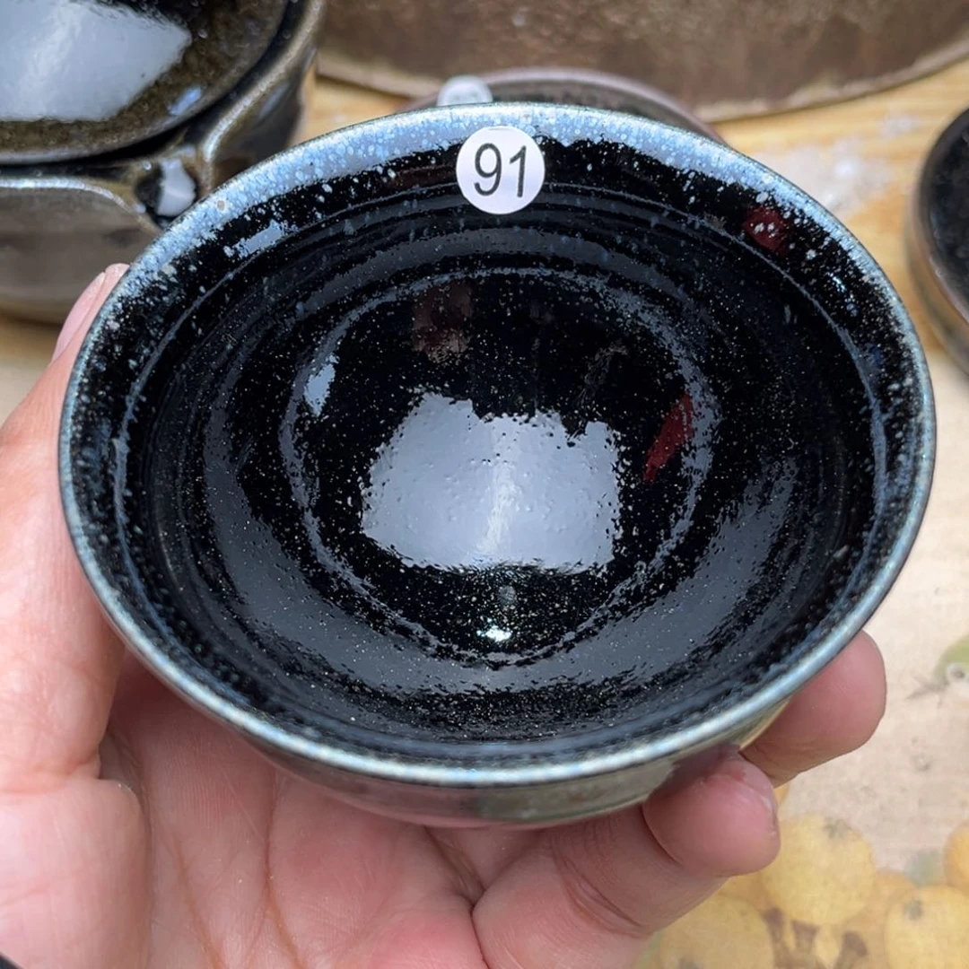 茶盏义兴龙窑坚持真柴烧