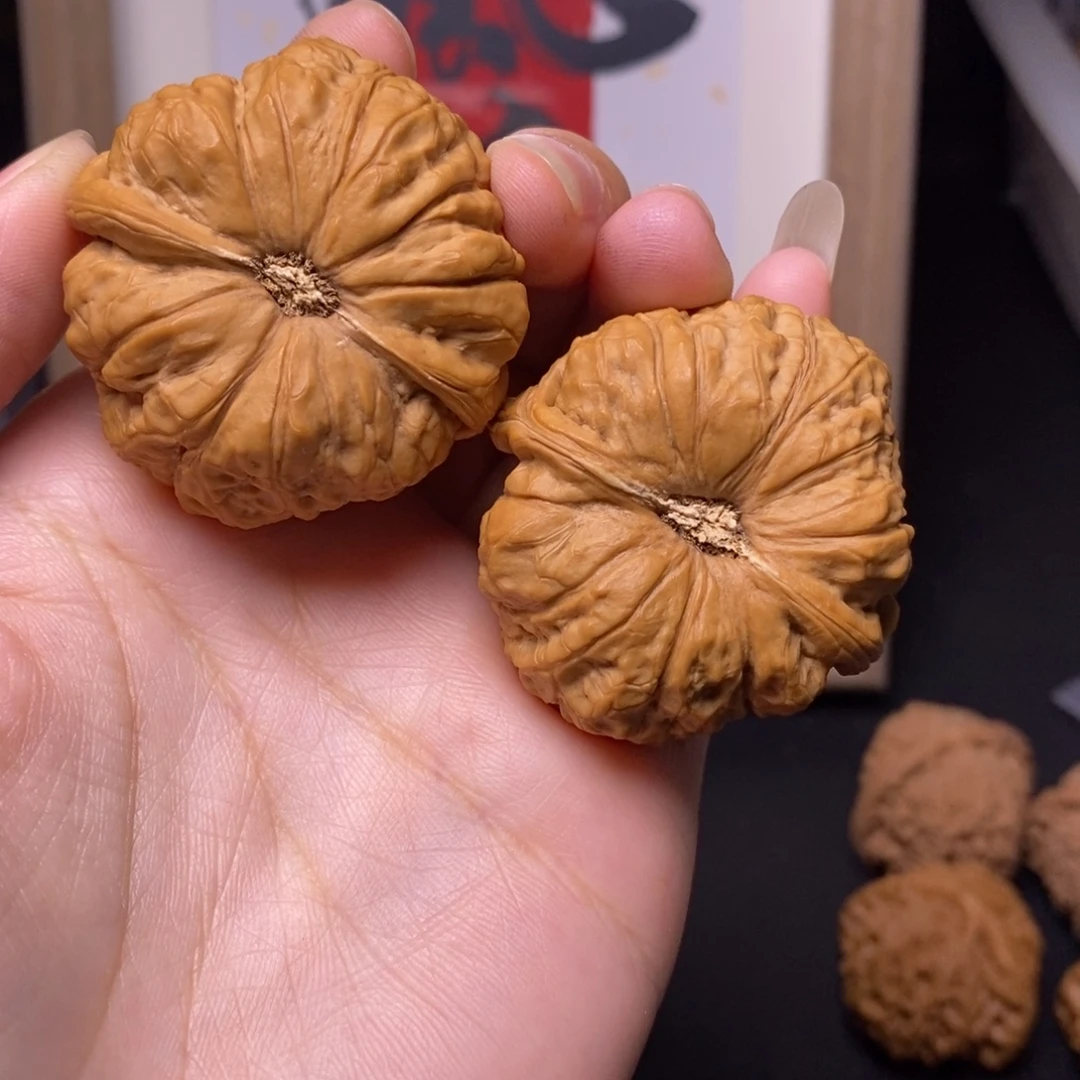 文玩核桃吊坠南瓜