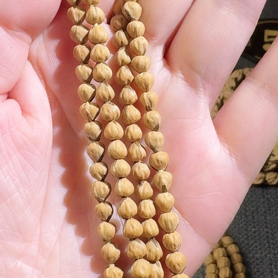 吊坠柏香籽/百香籽红芽口金豆5mm